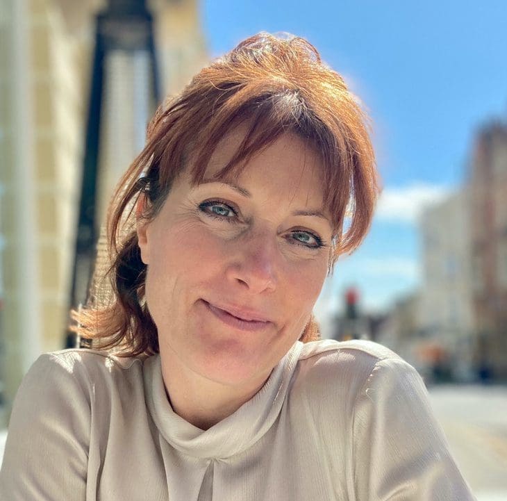 Jo Barrett-Miles